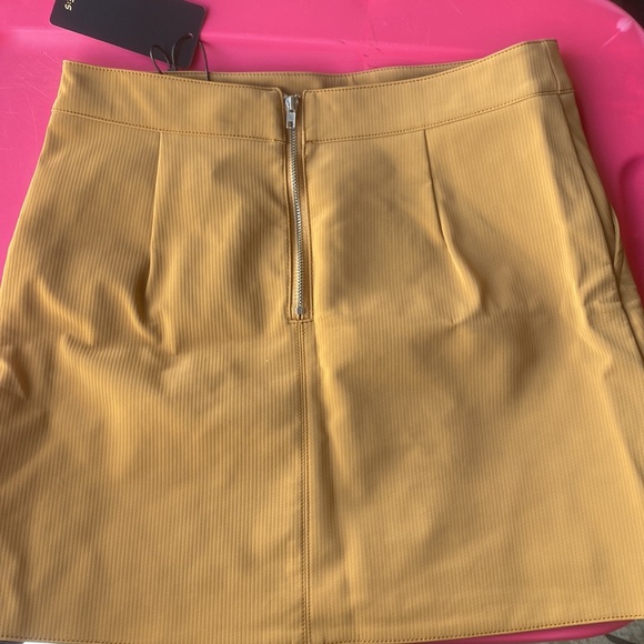 Vegan Leather Mini Skirt - Picture 2 of 3